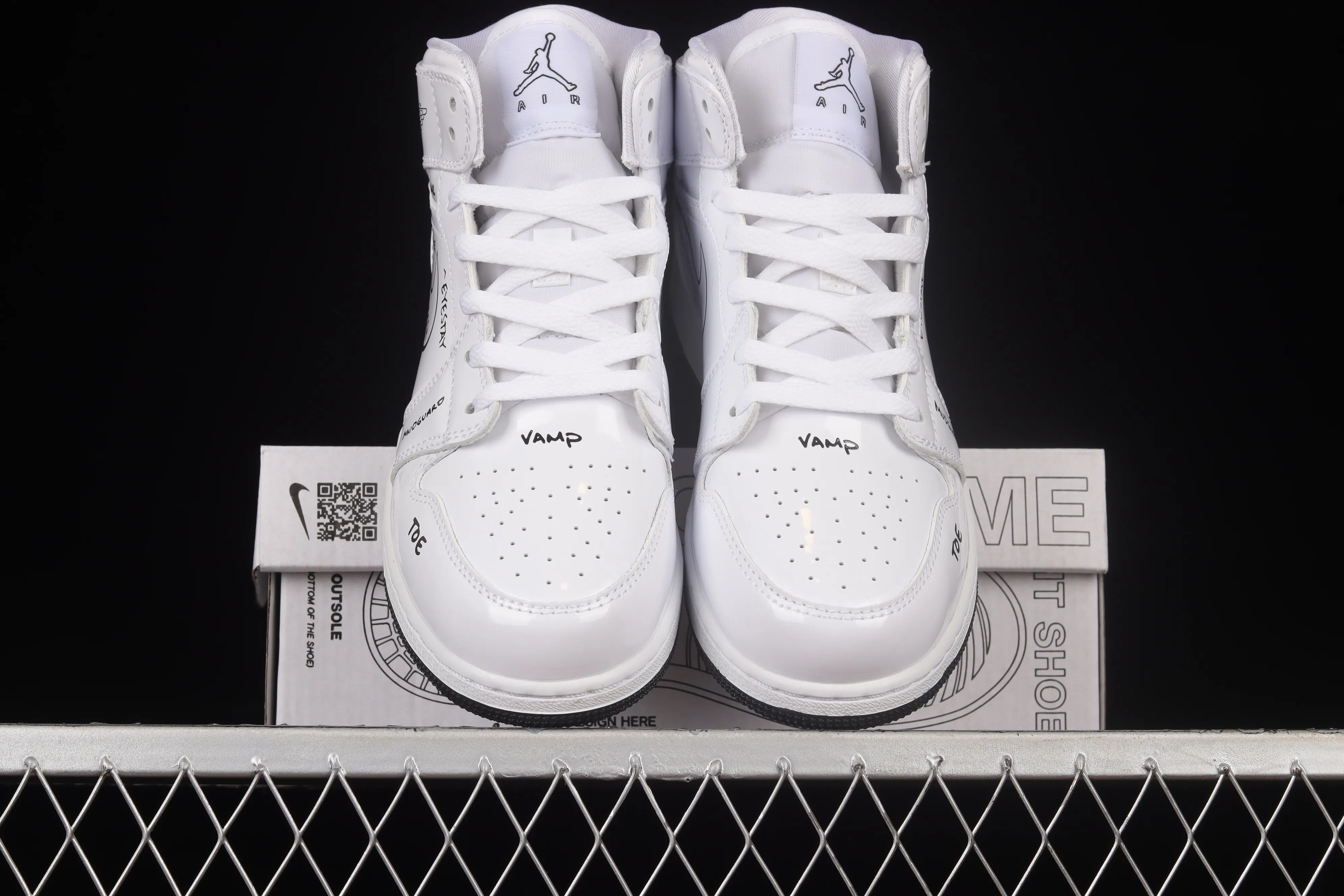 All categories Air Jordan Jordan series basketball shoes Air Jordan 1 Mid G version pure original Air Jordan 1 Mid GS "Schematic" AJ1 Joe 1 white graffiti Zhongbang basketball shoes DQ1864-100